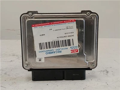 CENTRALINA VW Jetta III (1K2) Sedan 2.0 TDI 16V 140 (BKD) 2007 0281013228 - Immagine 1 di 3