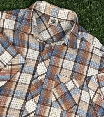 Vintage Kennington Plaid Button Up Shirt Mens Large Short Sleeve 80s - Image 1 of 4