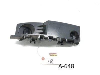 2020-2024 LINCOLN AVIATOR LEFT DRIVER REAR TAIL LIGHT LAMP SUPPORT BRACKET OEM - Image 1 of 4