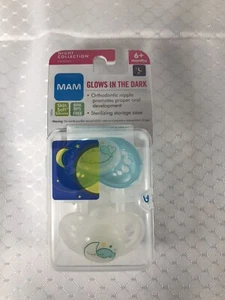MAM Infant Baby Binky Pacifier 2pk Glow in the Dark Moon Stars Unisex 6+ Months - Imagen 1 de 7