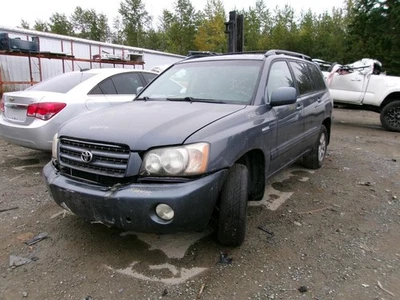 Luz de direção usada serve: 2002 Toyota Highlander Fog-Driving para-choque montado Grau - Imagem 1 de 4