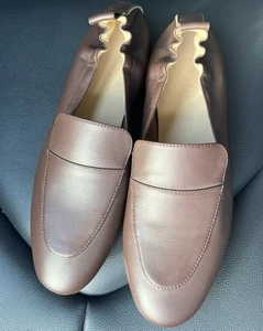 Mocassino Everlane The Day in pelle marrone con elastico posteriore misura 8,5 - Foto 1 di 9