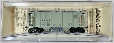 KADEE HO - 8632 - PS2 Covered 2 Bay Hopper - Pittsburgh & West Virginia - As New - Image 1 of 4