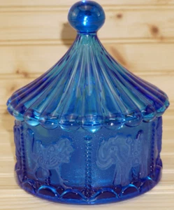 Tarro de caramelos Gobel Crystal AZUL Merry-Go-Round Carousel #3, 7" x 5 1/2" (G76) - Imagen 1 de 21