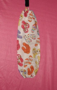 Bolso de supermercado/dispensador de trapo hecho a mano - chanclas - multicolor - Imagen 1 de 1