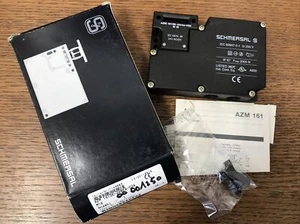 SCHMERSAL AZM161SK-24rka-024-M16 solenoide interblocco AZM161SK-24rka-024-M16 - Foto 1 di 9