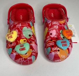 CROCS x SWEETHEARTS Plush Hearts Red Valentines Clogs Big Kids 5 J5 EU 37-38 NEW - Picture 1 of 8