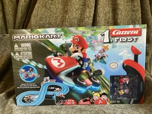 Carrera FIRST Mario Kart Juego de Carreras de Coches Ranura - Mario & Peach | Pista 7,87 ft Nuevo - Imagen 1 de 2