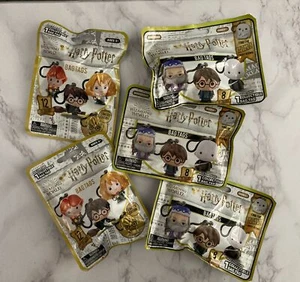 Harry Potter Bag Tags - Lot of 5 NEW Blind Bags | Series 1 (x2) & Series 3 (x3) - Imagen 1 de 5