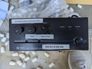 Amplificador mezclador TOA BG-235 solo para piezas no enciende - Imagen 1 de 3