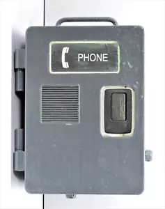 GAI-Tronics Model 256 Corporation Outdoor Rugged Telephone Weatherproof Box - Zdjęcie 1 z 4