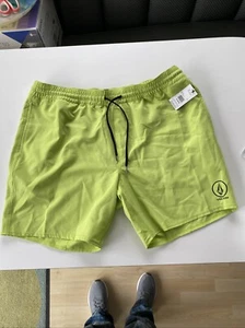 Volcom Manic Swim Trunk Shorts. Mens XL. Green. Elastic With Drawstring. NWT - Picture 1 of 6