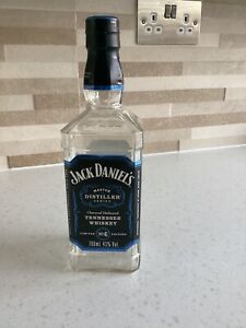 jack daniels master distiller bottle