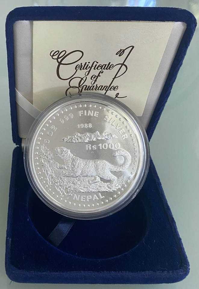 NEPAL Rs 1000 SNOW LEOPARD 5oz 65mm Proof Silver Coin Km#1036 RARE w/BOX COA UNC - Image 1 of 4