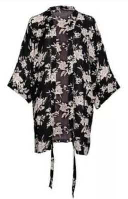  Kimono Spiritual Gangster Maya Floral FabFitFun 2019 Talla Única-NUEVO PRECIO DE VENTA SUGERIDO POR EL FABRICANTE 60 USD Foto 1 de 4