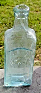 VINTAGE SNAKE OIL BOTTLE REMEDY CURE MEDICINE AYERS SYRUP CHERRY PECTORAL LOWELL - Picture 1 of 7