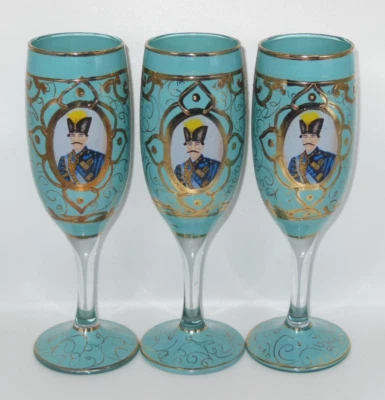 Flautas de champanhe YTG 3 esmaltadas vidro turquesa dinastia Qajar Nasser Al Din Shah - Imagem 1 de 4