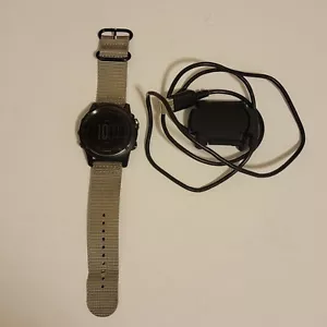 Garmin Fenix 3 HR Sapphire Multisport GPS Smartwatch mit Ladegerät Nylonarmband - Bild 1 von 13