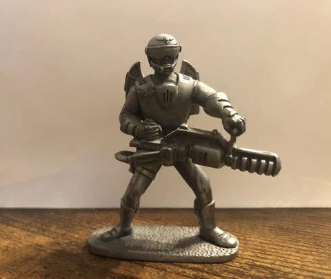 2000 Command & Conquer Red Alert-2 Collector's Edition Chrono Legionnaire Pewter Cover