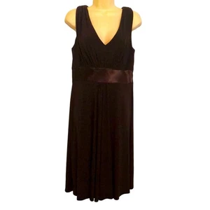 Jones Wear Dress Brown Knit Cocktail Dress Woman Size 12 Below Knee Empire Waist - Picture 1 of 9