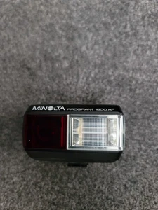 MINOLTA 1800 AF FLASH GUN - Picture 1 of 3