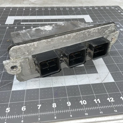 Ford Escape Mercury Mariner 2008 ECM módulo de control del motor ECU 8L8A-12A650-BEA Foto 1 de 4