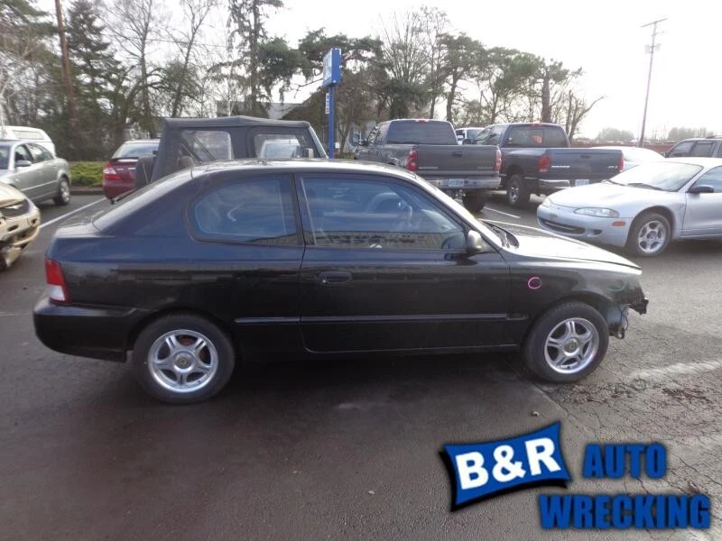 Módulo de control del motor usado (ECM) se adapta a: Hyundai Accent 2002 Control electrónico Mo Foto 1 de 4