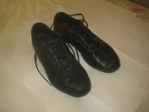 Mens trainers ‘ NIKE ‘ – black – size 8 – good condition - Picture 1 of 5