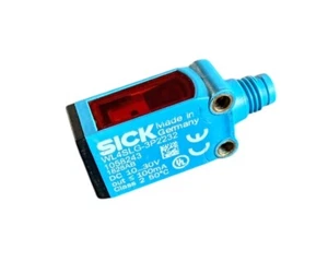 SICK WL4SLG-3P2232 Photoelectric sensor Rectangular retroreflection detection - Picture 1 of 5