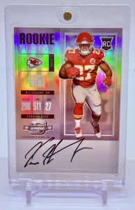 2017 Panini Optic Contenders Kareem Hunt #117 Rookie Ticket On-Card Auto Chiefs - Picture 1 of 2