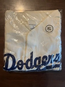 Dodgers Jackie Robinson Jersey Los Angeles XL Stadium Giveaway SGA 04/15/2025 - Picture 1 of 4