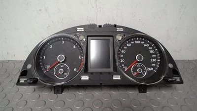 Tachoeinheit/ Instrumententafel VW Passat Variant 2.0 TDI DPF 3C/3CC 3C0920872G - Bild 1 von 4