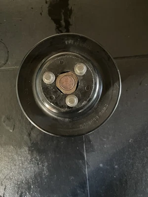 Bomba de agua Lincoln LS 2000-2006 93156JY 2002 2001 2004 2005 2003 3,9 L V8 Foto 1 de 4