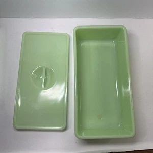 Vintage McKee Jadeite Rectangular Refrigerator Bowl with Lid 5x10 Inch - Picture 1 of 8