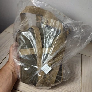 Riproduzione Vintage Mensa Militare Feltro Avvolto Con Supporto Sughero Top Nuovo - Foto 1 di 5