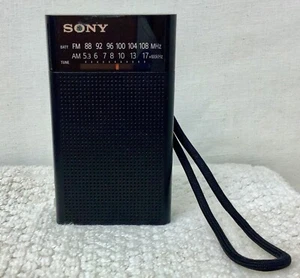 Sony ICF-P26 Portable Pocket FM/AM Radio Built-in Speaker Tested & Working Clean - Picture 1 of 7