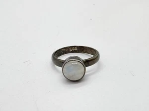 VINTAGE SOLID STERLING SILVER MOONSTONE GEM SET SOLITAIRE LADIES RING SIZE M - Picture 1 of 6