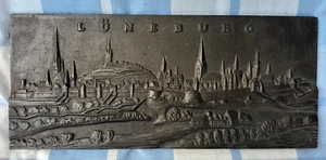 Gusseisen Relief vom historischen Lüneburg - Bild 1 von 2
