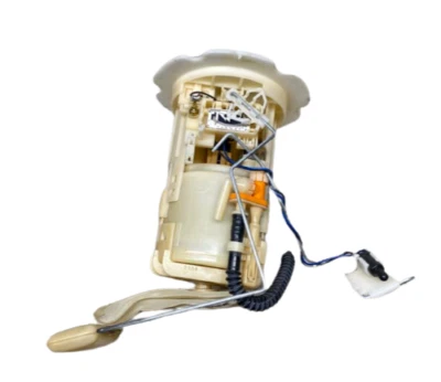 2003 - 2004 Infiniti G35 Sedan Fuel Sending Unit Pump Assembly Module Foto 1 de 4