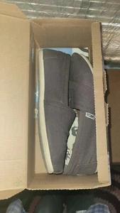 Toms Classic Slip Ons Ash Color Size 8 Lightly Worn - Picture 1 of 6