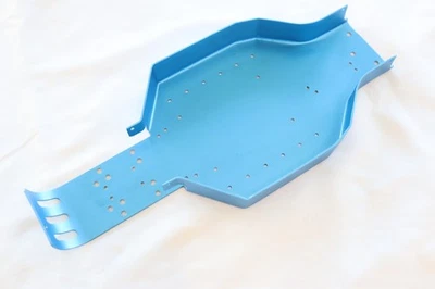 RC10-201 TEAM ASSOCIATED VINTAGE  RC10 WORLD'S BUGGY CHASSIS - Image 1 of 4