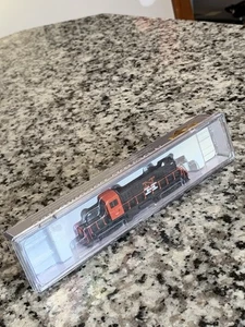 Walthers  N scale New Haven Alco RS-2, Road# 0512 RARE Discontinued - Picture 1 of 10