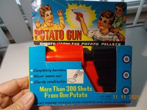 New in Package Plastic Potato Gun - Picture 1 of 3