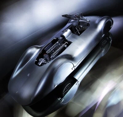 Race Car Formula1 18Indy Racing12Grand Prix Racer24Le Mans Custom Built Model - Image 1 of 4