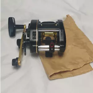 DAIWA Millionaire H I-Speed St-25Ac raro mulinello da baitcasting vintage spedizione gratuita - Foto 1 di 12