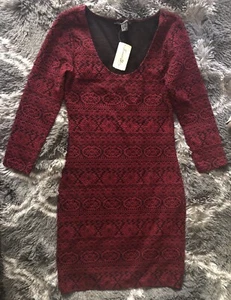 NEW! Forever 21 Black And Red Short Dress Size Small NWT - Picture 1 of 5