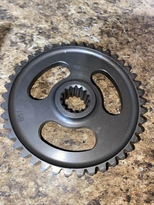 Engrenagem de roda dentada OEM POLARIS 2002 PRO X 440 L/C 42T 3221124 - Imagem 1 de 3