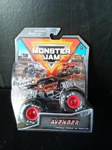 2022 SPIN MASTER MONSTER JAM SERIES 23 ARENA FAVORITES 1/64 AVENGER BLACK FLAMES - Bild 1 von 2