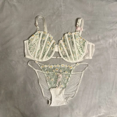 Victoria's Secret Daisy Chain Embroidery Dream Angels Balconette Bra And Panties - Image 1 of 4