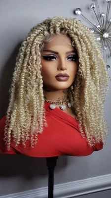 Nueva Peluca 613 Rubia 4x4 Kinky Boho Passion Twist Onda de Agua Trenzada Encaje Frontal  Foto 1 de 4